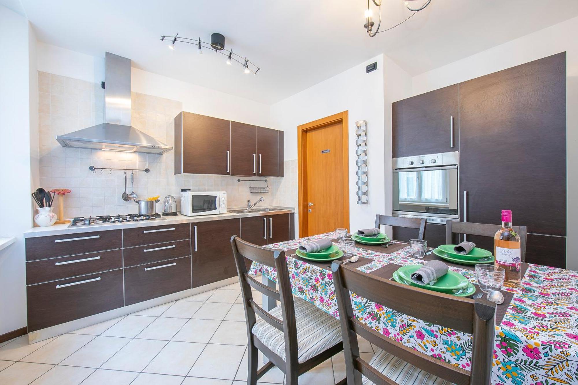ריבה דל גארדה Casa Azzurra 150Mt From Lake - Happy Rentals מראה חיצוני תמונה